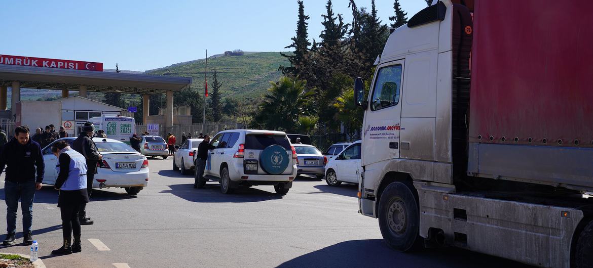 آژانس های سازمان ملل در حال انتقال اقلام امداد زلزله از ترکیه به شمال غرب سوریه هستند.